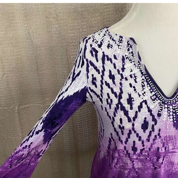 Chico's Sequin Bead Embellished Boho Tye Dye IKAt Tunic - Picture 4 of 10